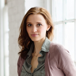 Susan Susan Dennard